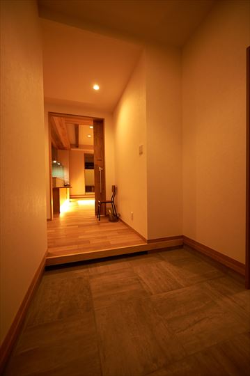 大在横田の家「Tile-Tile」