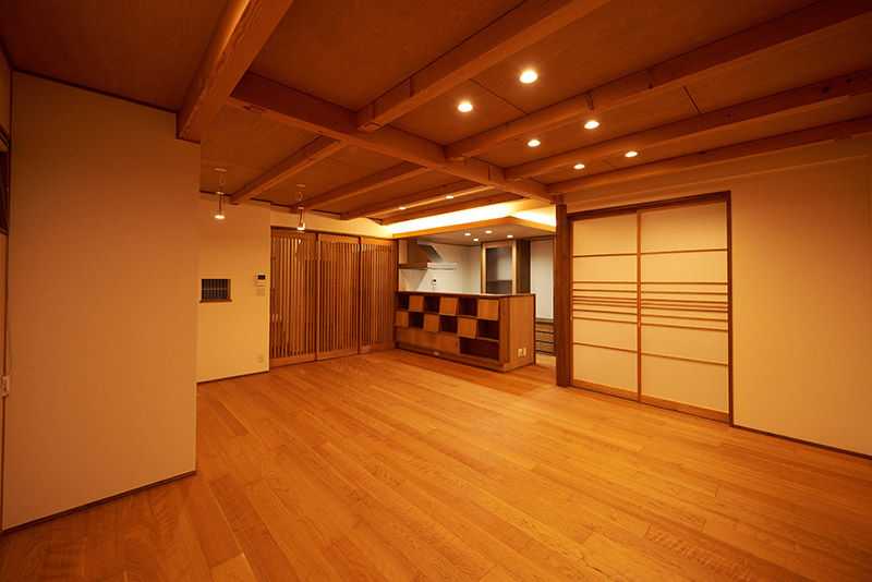 『横塚の家』
